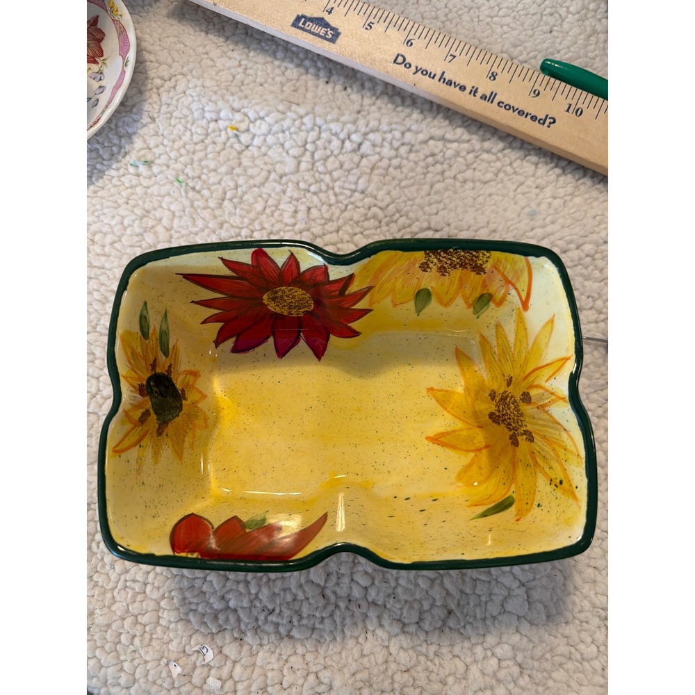 Temp-tations by Tara Sunflower 1.0 QT Ceramic Baker Rectangular Yellow Floral